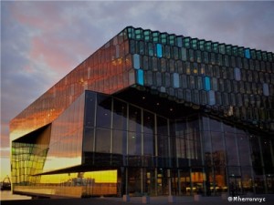 Mies van der Rohe - Harpa_Reykjavik_sunset1